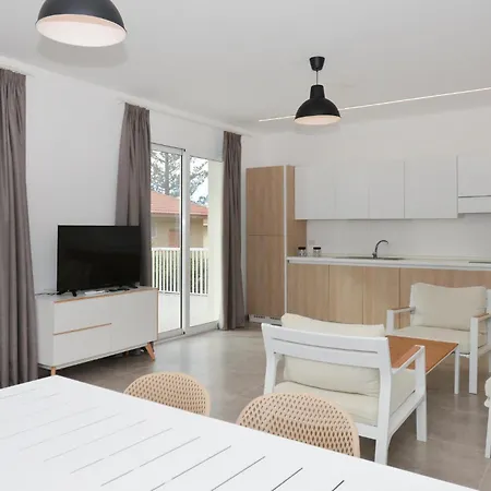 Apartment Beautiful In With Kitchen Marina di Modica